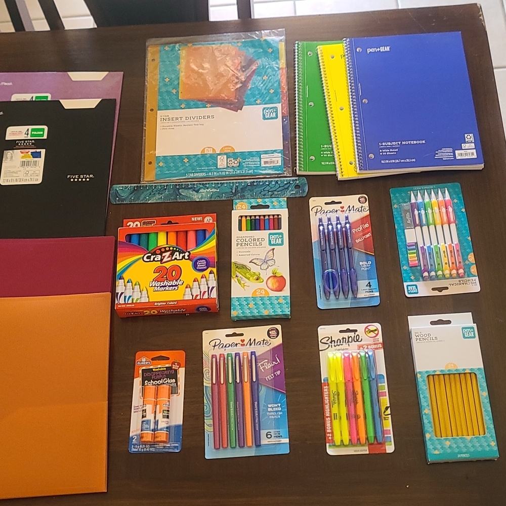 School Supplies New 28 items
